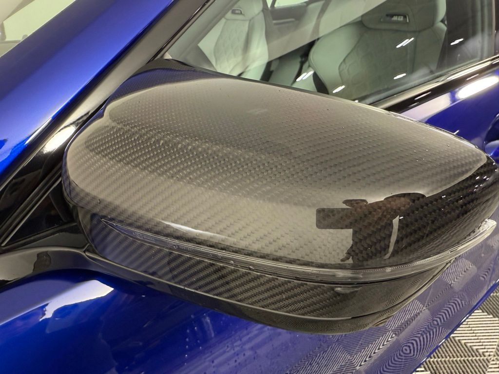 Thumbnail: 2023 BMW M8 - 17