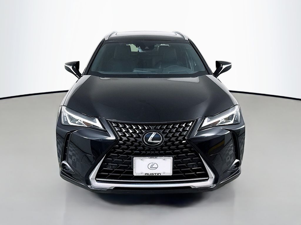 Thumbnail: 2020 Lexus UX - 2