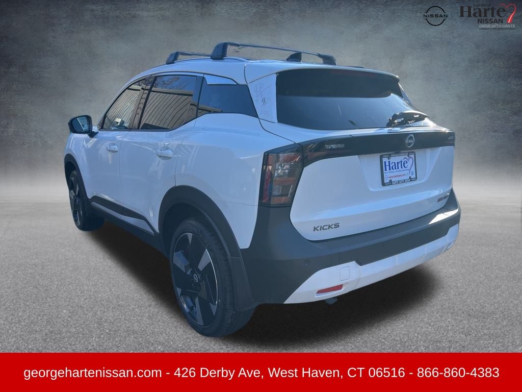 New Aspen White 2026 Nissan Kicks SR for Sale in Hartford, CT