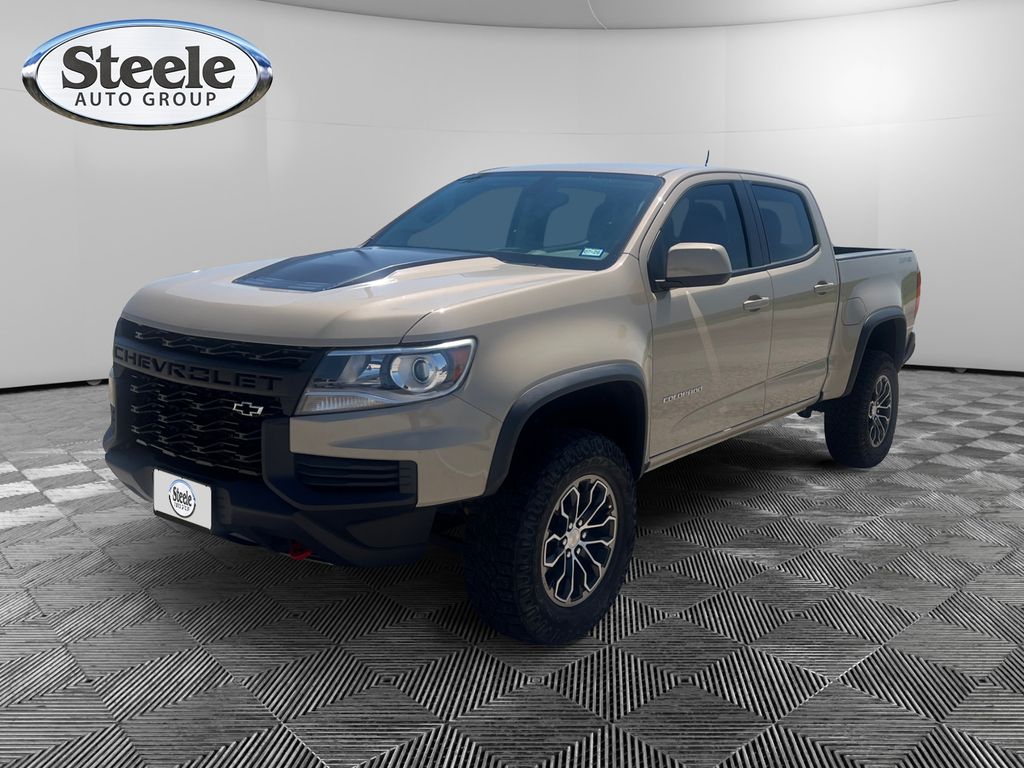 Sand Dune Metallic 2022 Chevrolet Colorado Pickup Truck Four-Wheel Drive 8-Speed Automatic