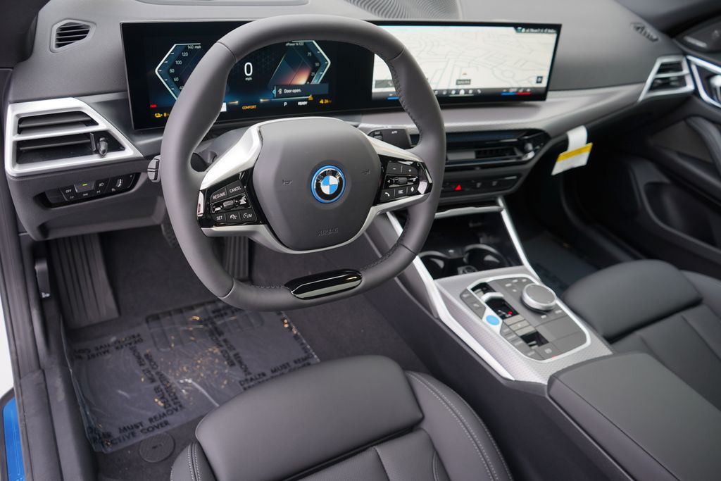 2025 BMW i4 eDrive40 13