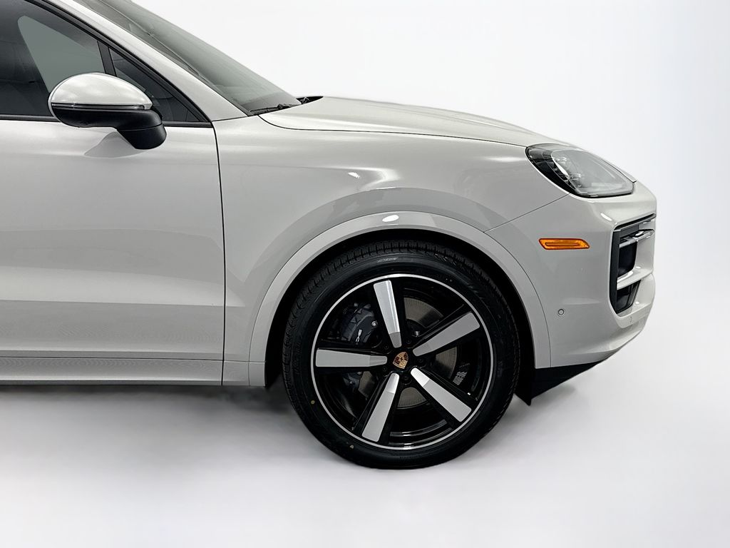 Thumbnail: 2026 Porsche Cayenne - 11