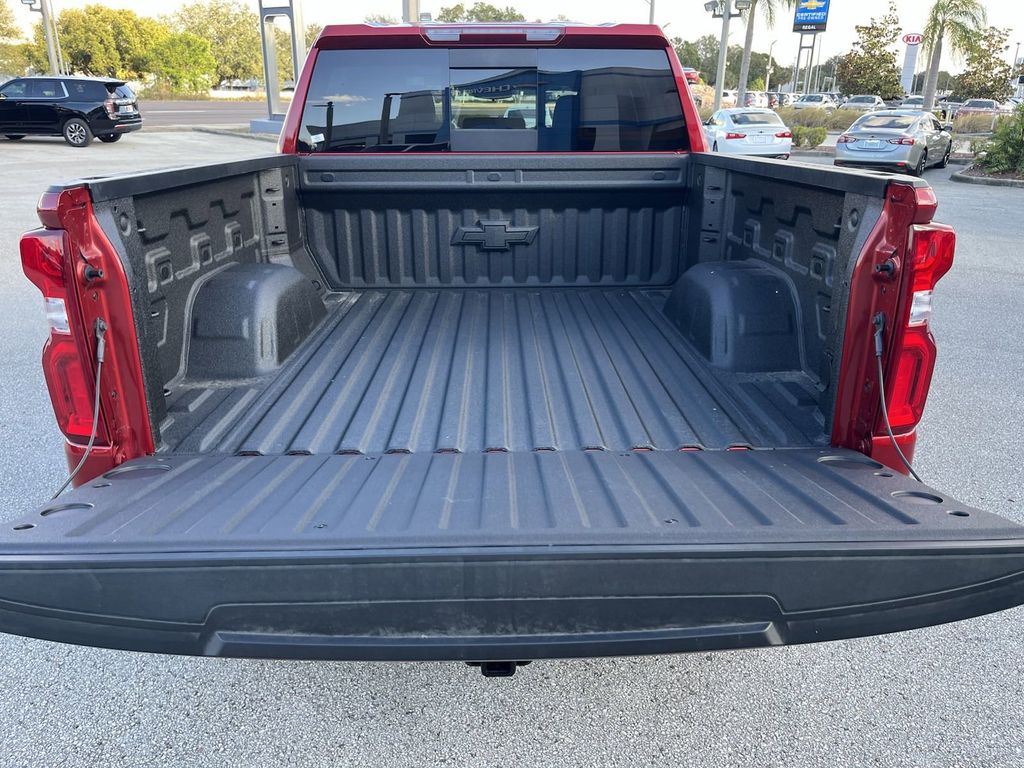 2025 Chevrolet Silverado 1500 LT Trail Boss 5