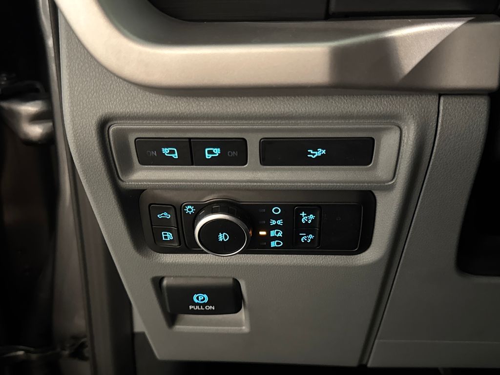 Certified Used 2023 Gray Ford XLT image 19