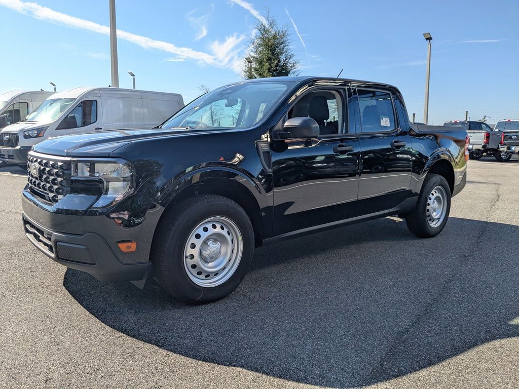 2025 Ford Maverick XL