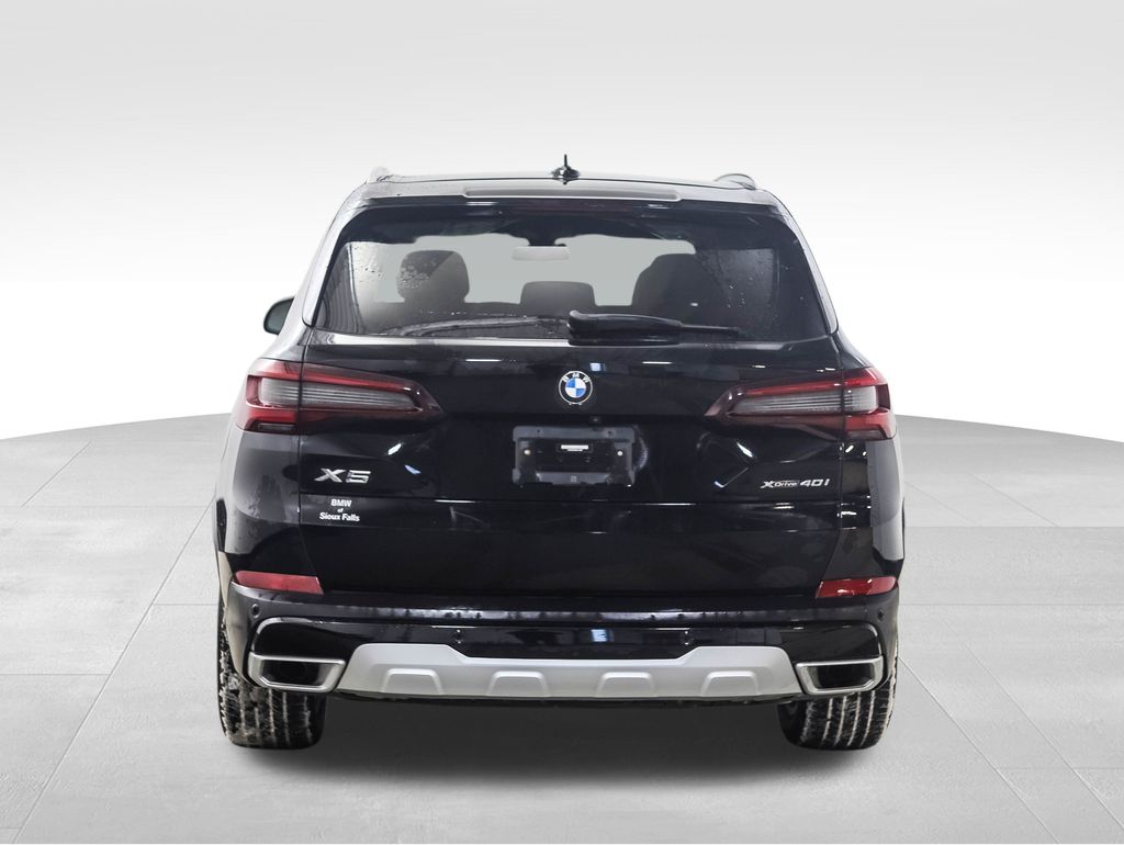 Thumbnail: 2022 BMW X5 - 4