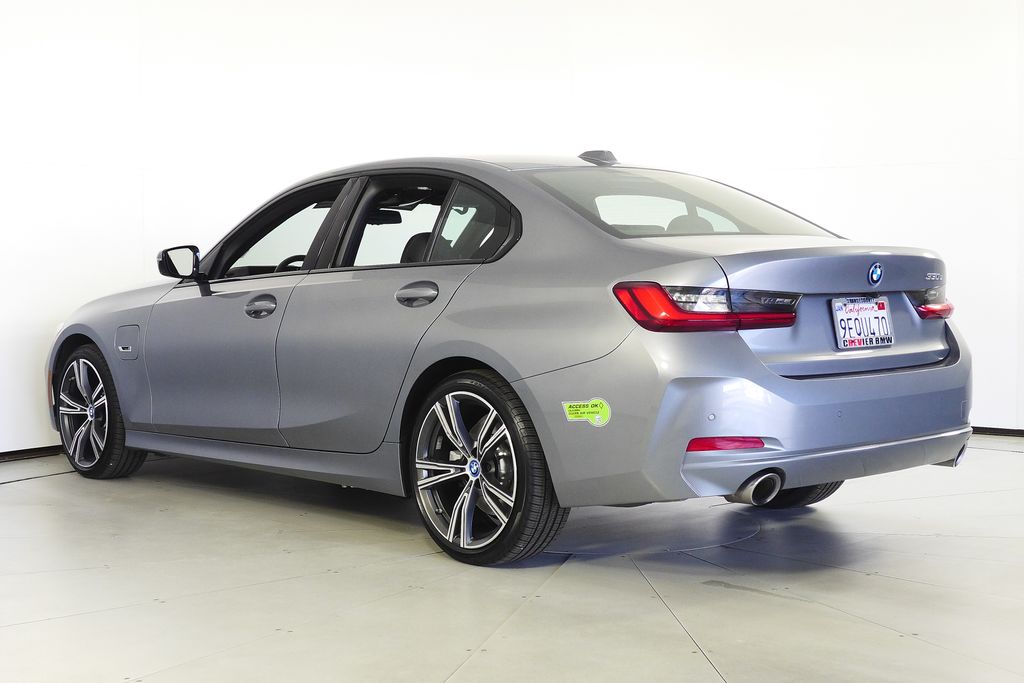 Thumbnail: 2023 BMW 3 Series - 9