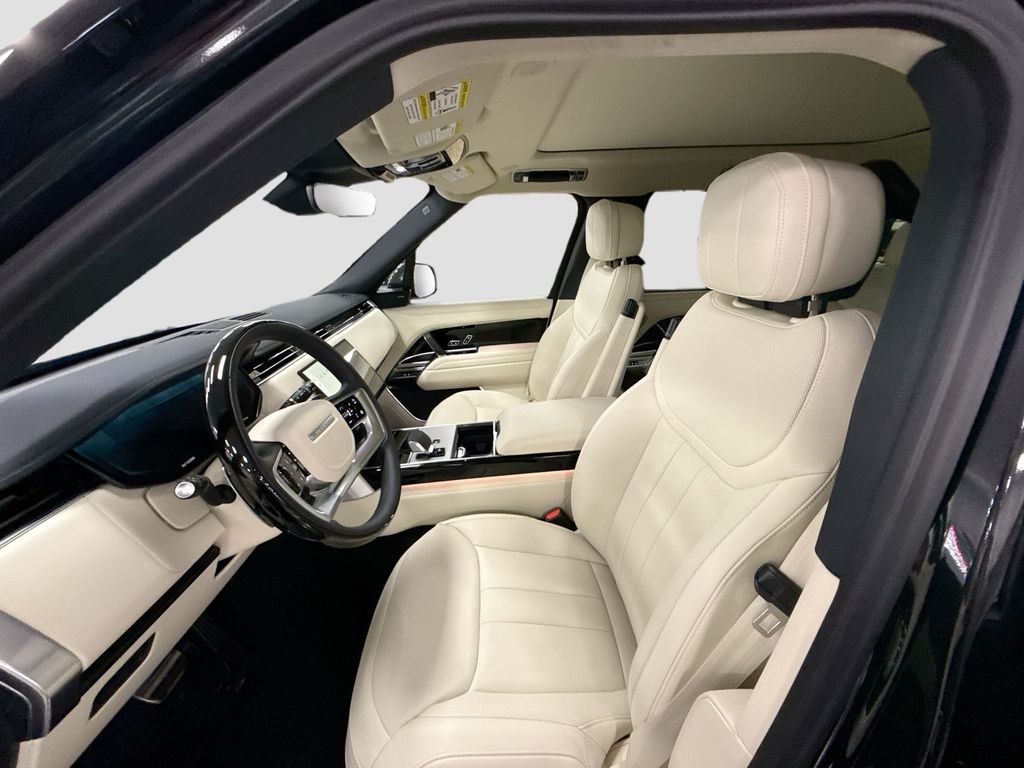 Thumbnail: 2026 Land Rover Range Rover - 18