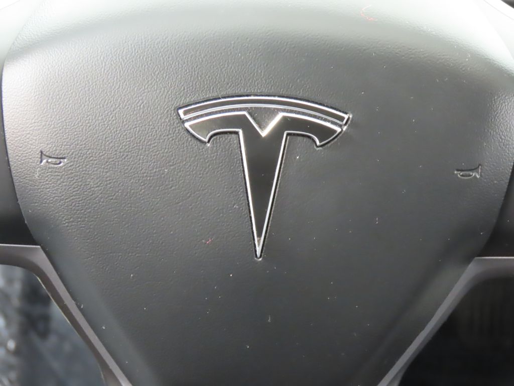 Thumbnail: 2020 Tesla Model 3 - 14