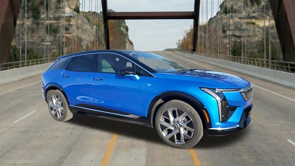 Coastal Blue Metallic 2026 Cadillac OPTIQ Luxury RWD SUV / Crossover Rear-Wheel Drive 1-Speed Automatic