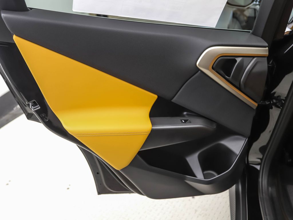 Thumbnail: 2025 BMW X3 - 19