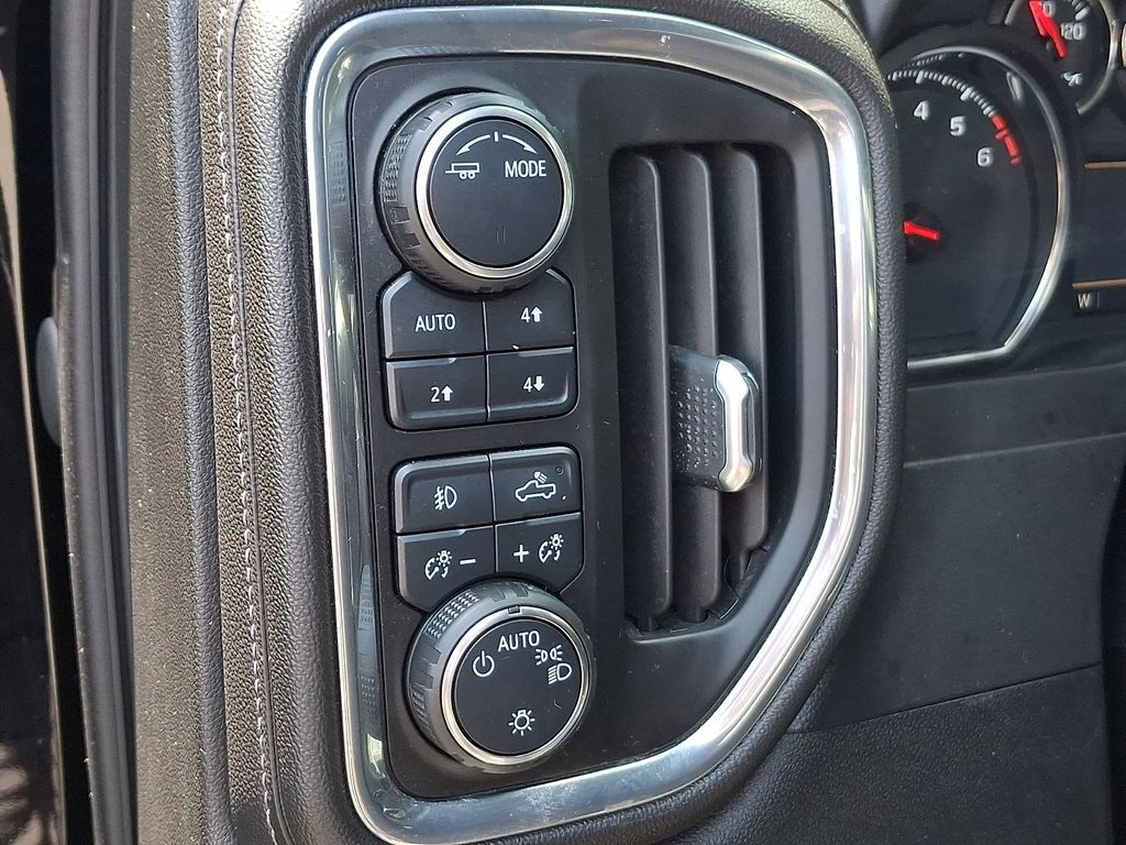 Thumbnail: 2020 Chevrolet Silverado 1500 - 25