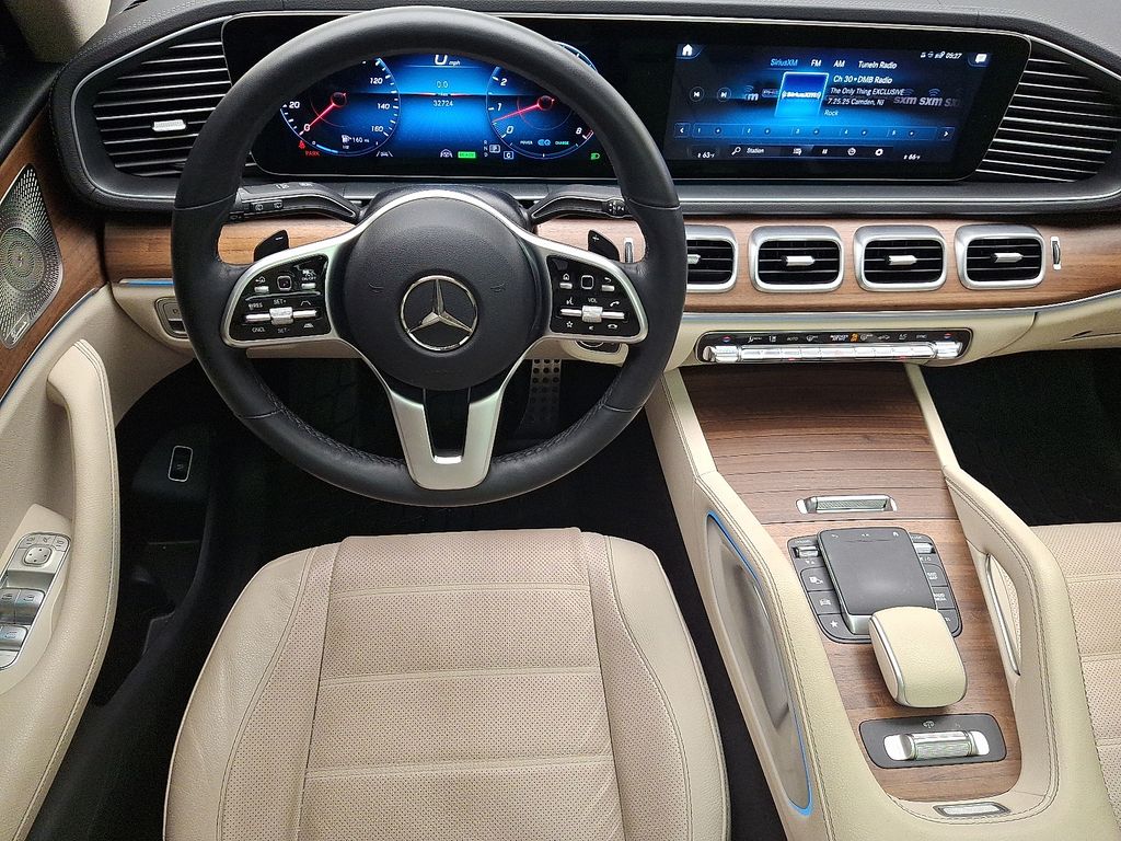 Thumbnail: 2023 Mercedes-Benz GLS - 14