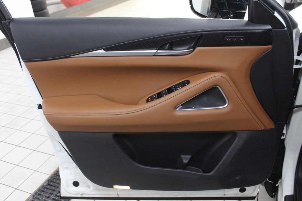 Thumbnail: 2024 INFINITI QX60 - 13