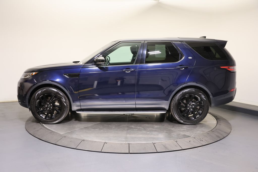 Thumbnail: 2020 Land Rover Discovery - 2