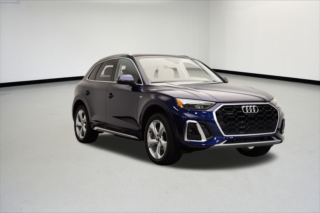 Thumbnail: 2025 Audi Q5 - 7