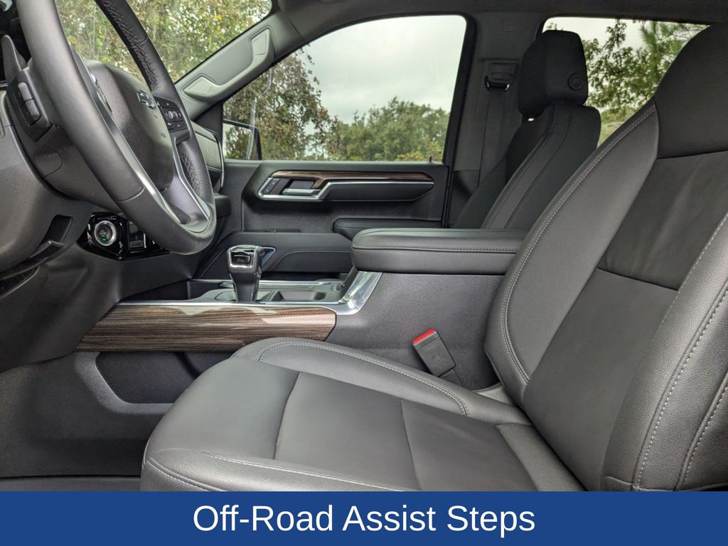 2025 Chevrolet Silverado 1500 4WD Crew Cab Short Bed LT Trail Boss