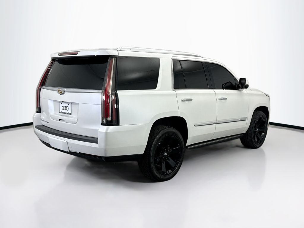 Thumbnail: 2016 Cadillac Escalade - 5