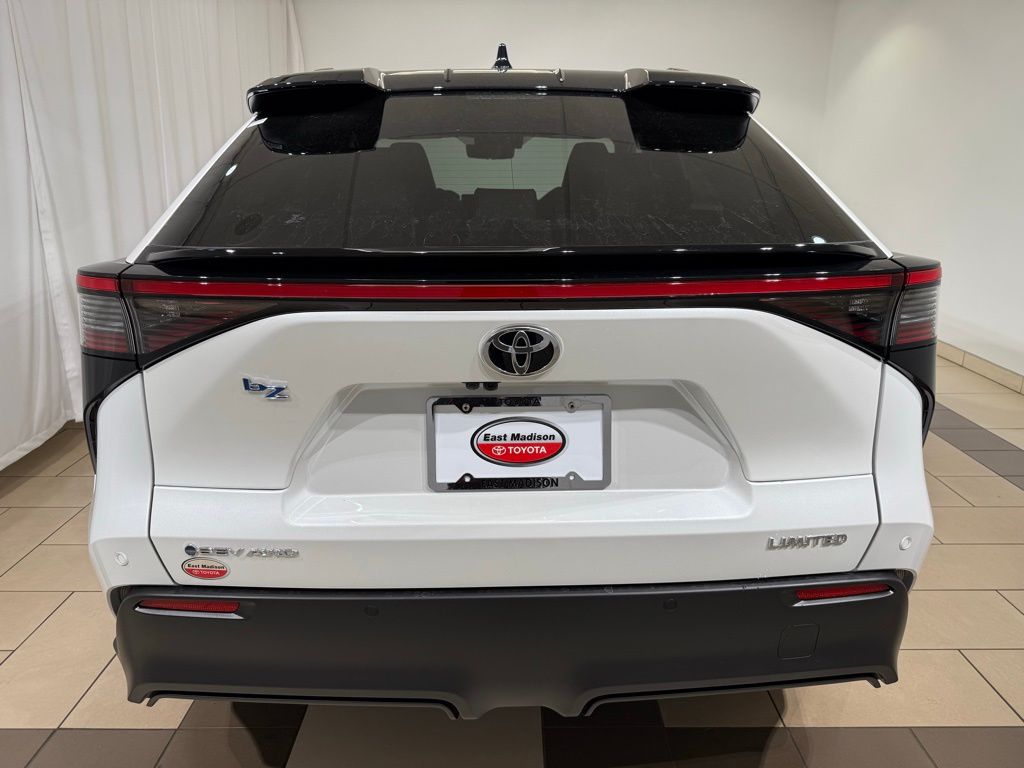 Thumbnail: 2026 Toyota bZ - 4