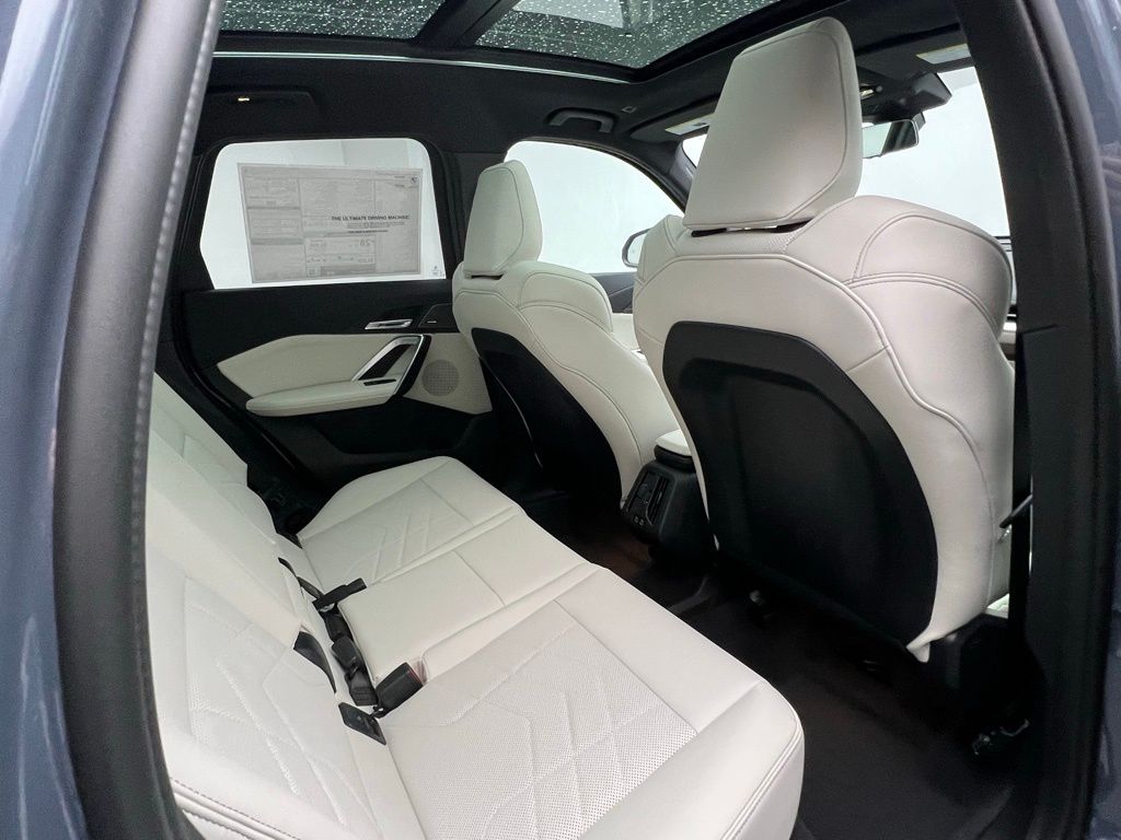 Thumbnail: 2026 BMW X1 - 8