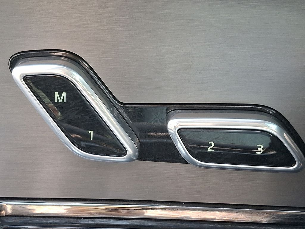 Thumbnail: 2024 Land Rover Range Rover Sport - 26