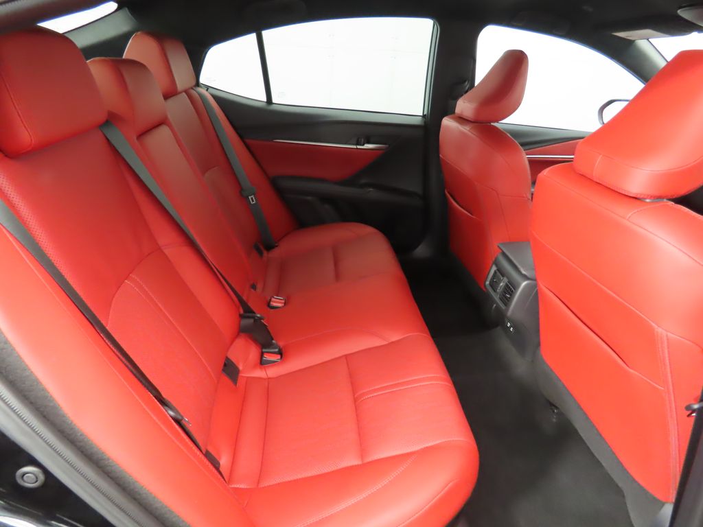 Thumbnail: 2025 Toyota Camry - 21