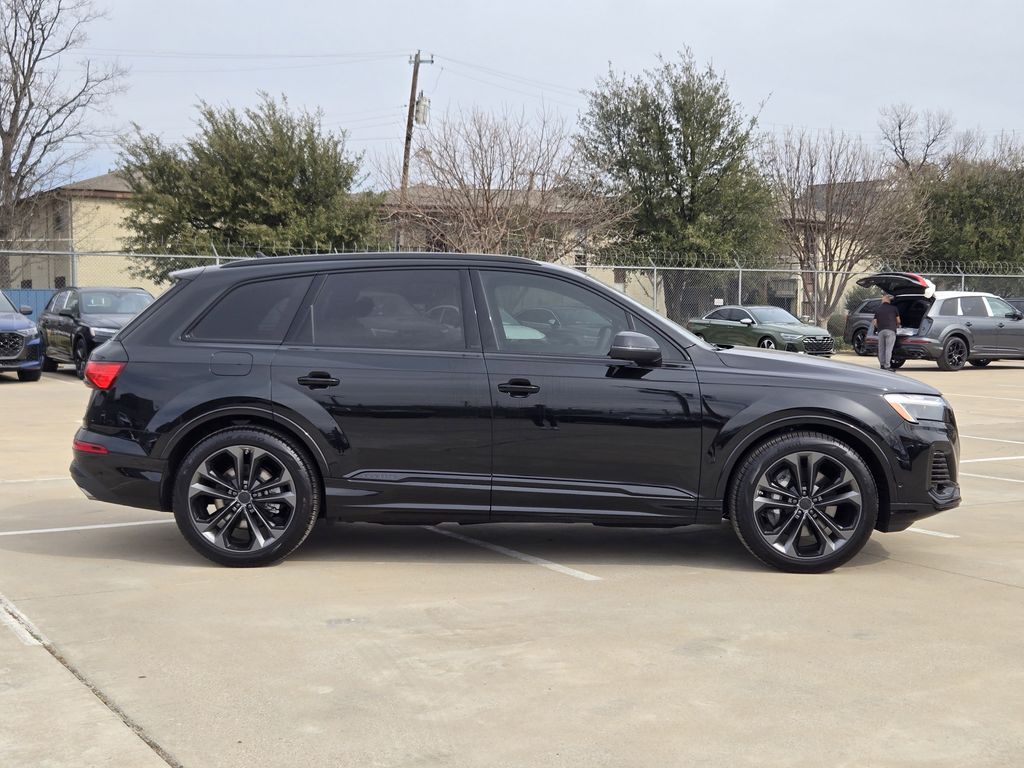 new 2026 Audi Q7 car, priced at $78,295
