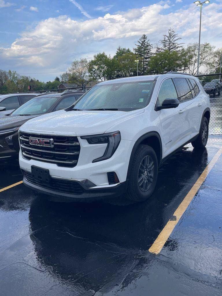 Summit White 2025 GMC Acadia SUV / Crossover Four-Wheel Drive 8-Speed Automatic