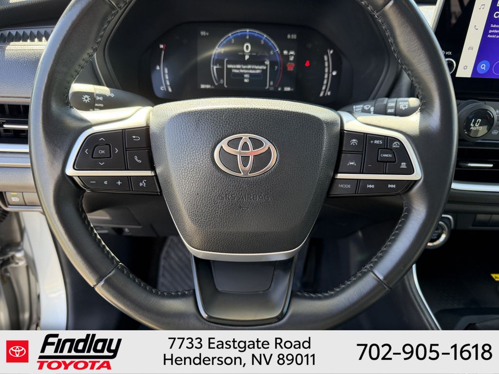 Used 2025 Toyota Grand Highlander SUV
