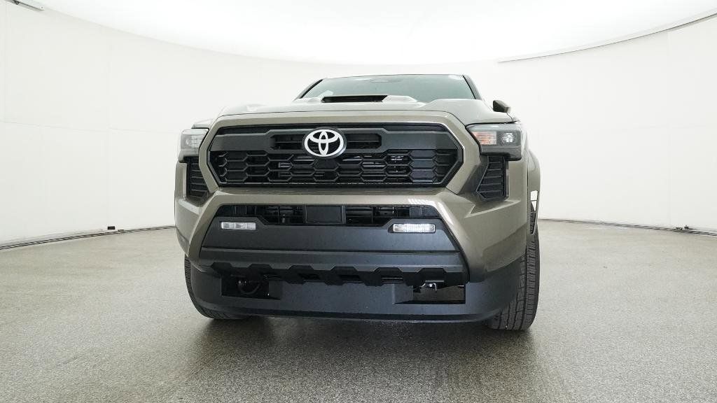 Thumbnail: 2025 Toyota Tacoma - 3