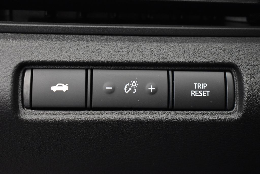 Thumbnail: 2025 Nissan Altima - 17