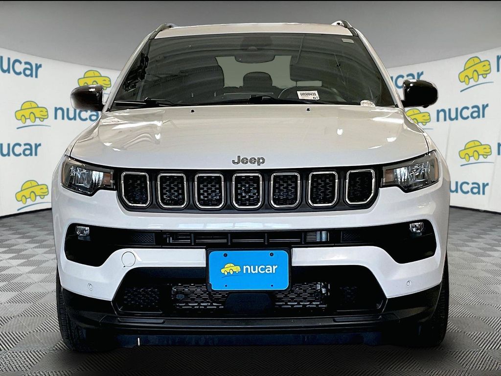 2023 Jeep Compass — photo 2