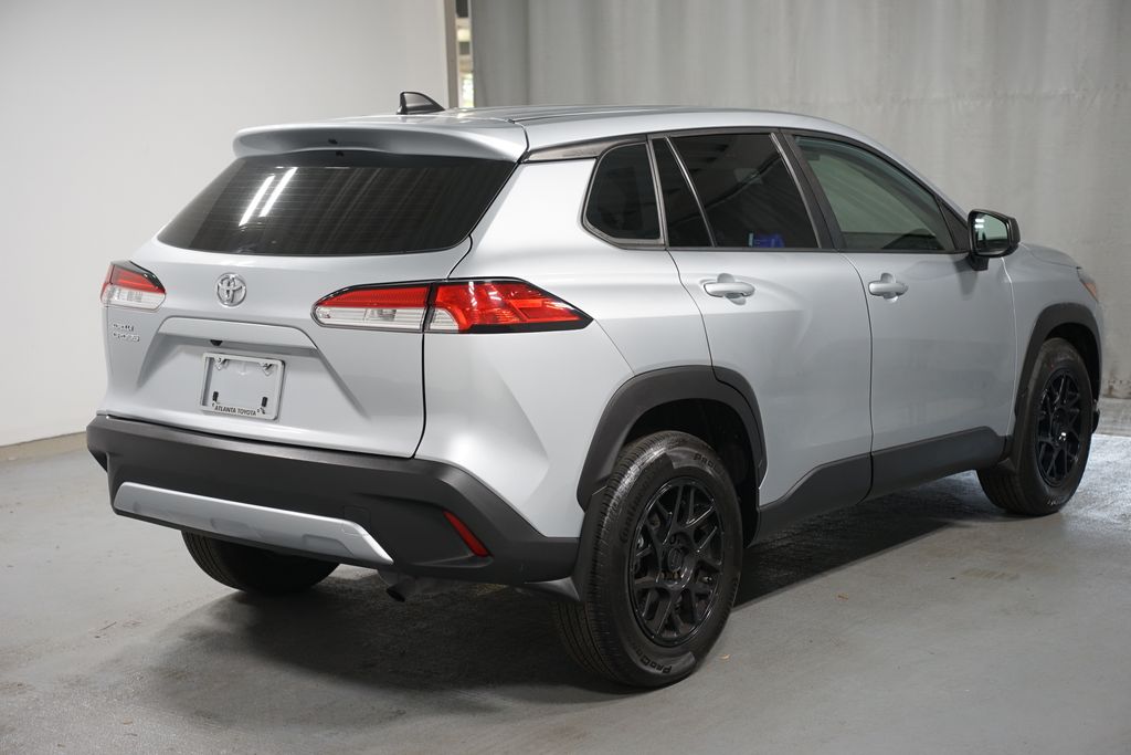 Thumbnail: 2023 Toyota Corolla Cross - 8