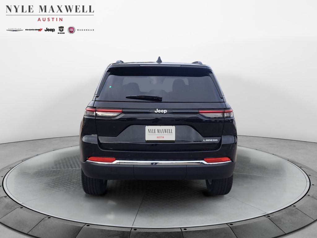 New Car 2025 Jeep Grand Cherokee  Laredo For Sale Under $35,000 In Austin, Texas