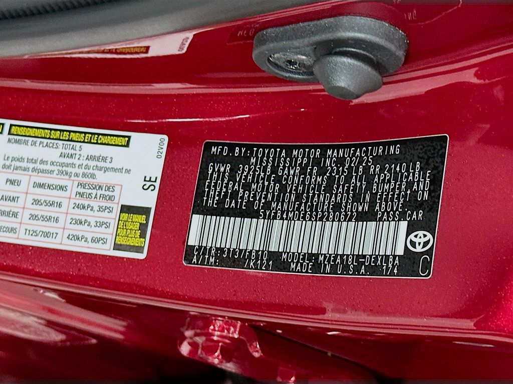 Thumbnail: 2025 Toyota Corolla - 31