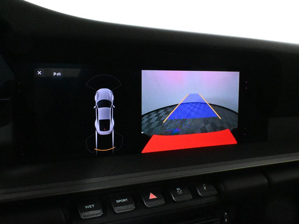 2020 Porsche 911 Carrera S 29