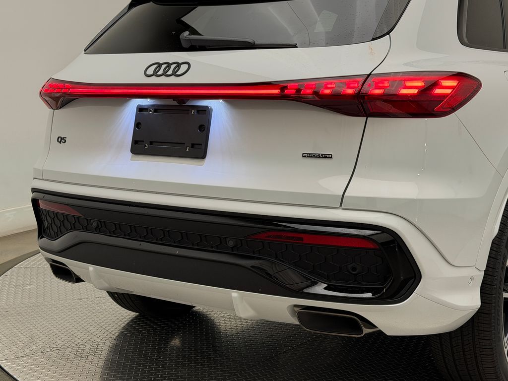 Thumbnail: 2026 Audi Q5 - 20