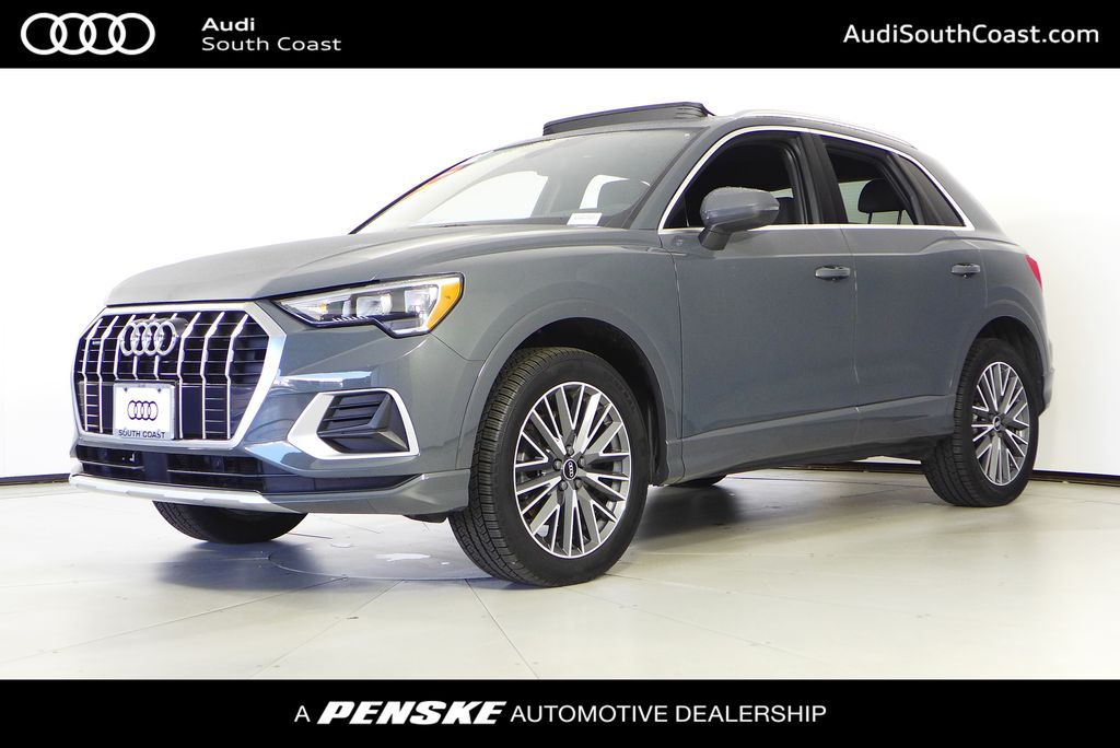 Thumbnail: 2022 Audi Q3 - 1