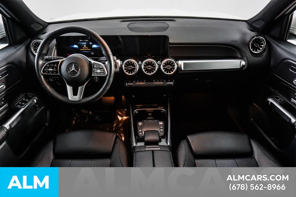 Used 2022 White Mercedes-Benz GLB 250 image 26