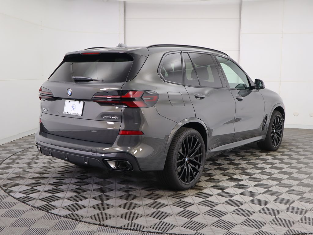 Thumbnail: 2026 BMW X5 - 5