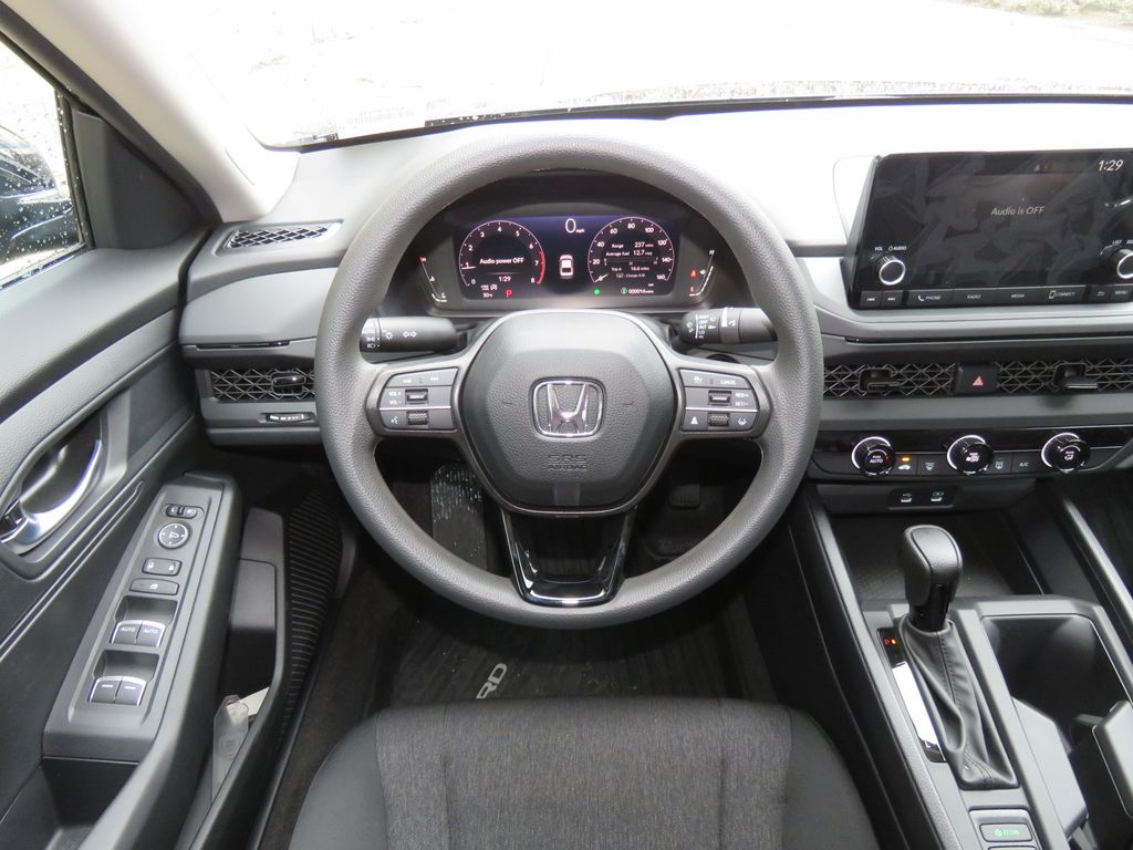 2025 Honda Accord LX 14