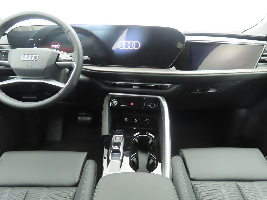 Thumbnail: 2025 Audi Q5 - 13