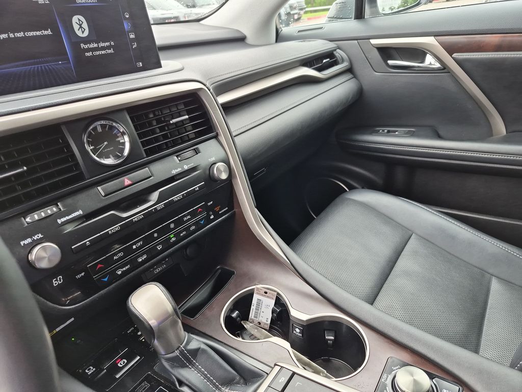 Used 2021 White Lexus 350 image 26