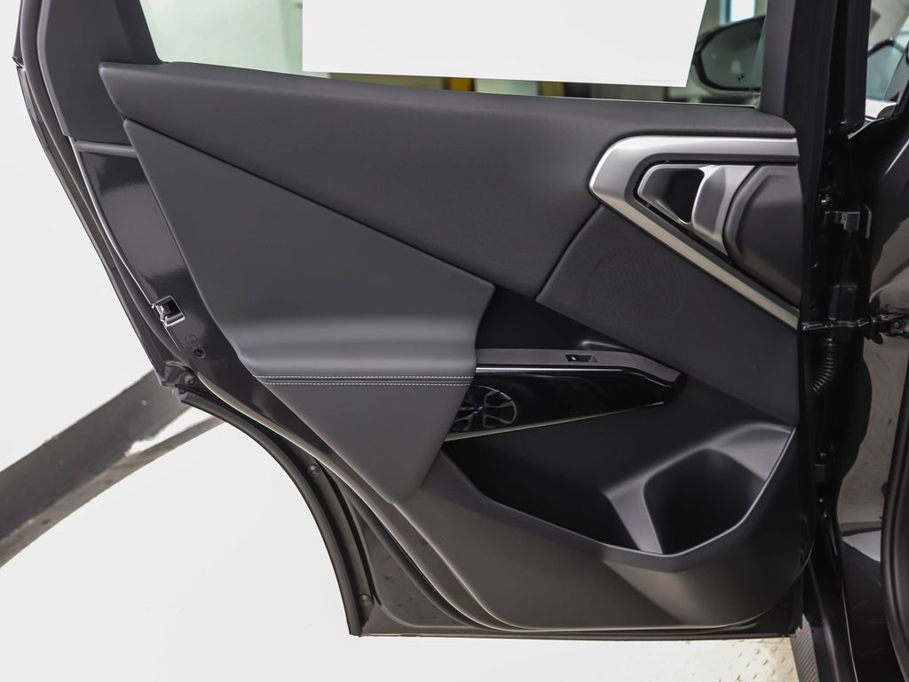 Thumbnail: 2026 BMW X3 - 19