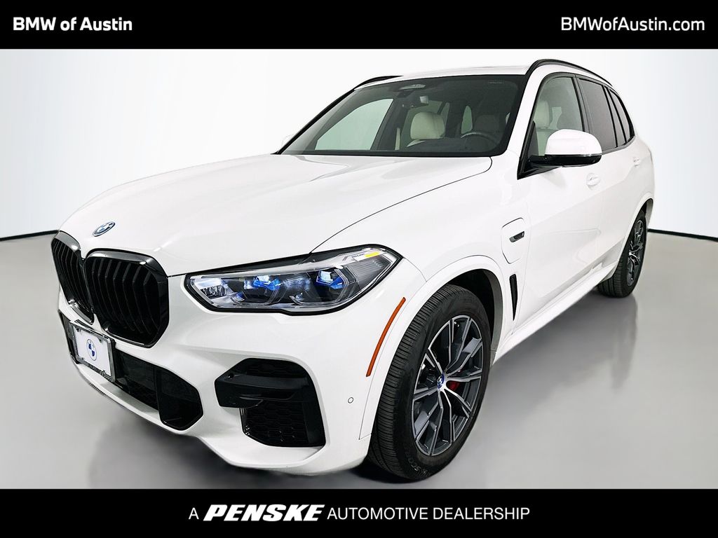 Thumbnail: 2023 BMW X5 - 1