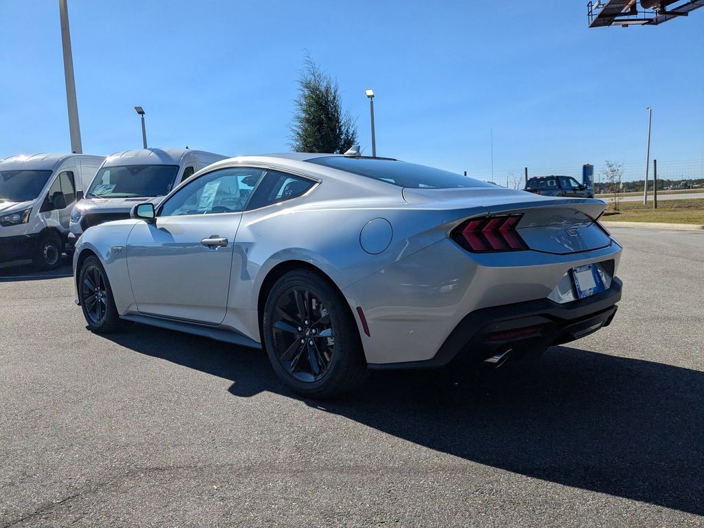 2025 Ford Mustang GT Fastback