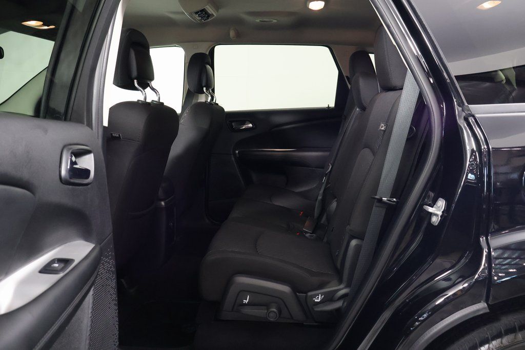 Thumbnail: 2017 Dodge Journey - 11