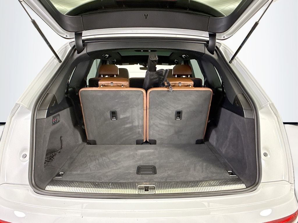 Thumbnail: 2018 Audi Q7 - 27