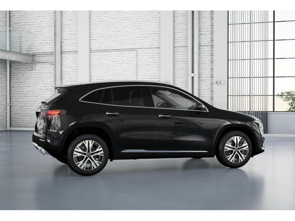 Thumbnail: 2026 Mercedes-Benz GLA - 18