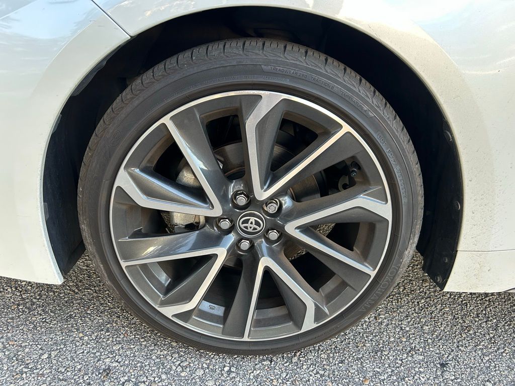 Thumbnail: 2022 Toyota Corolla - 9